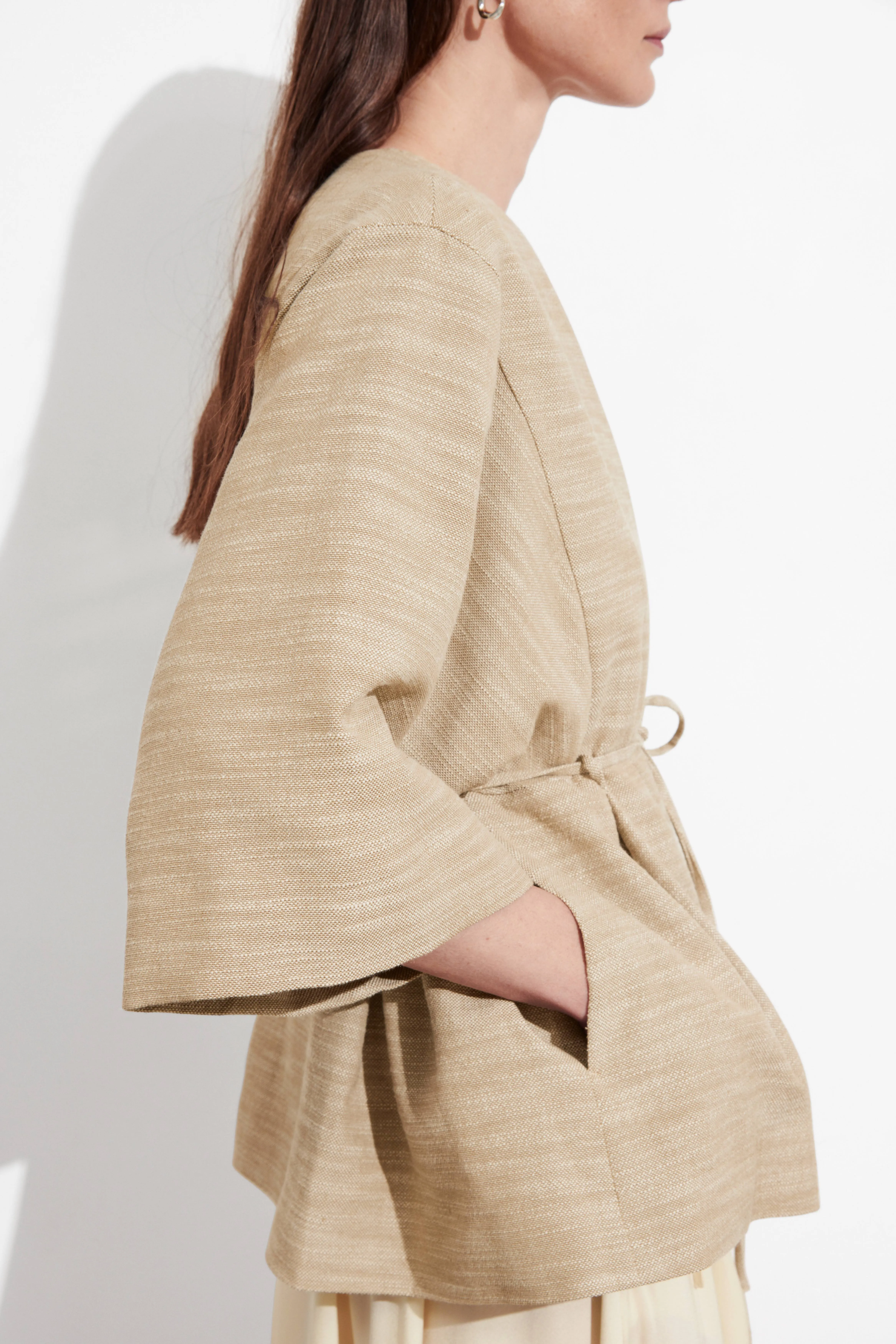 Belted Silk-Blend Jacket - V-neck - 3/4 sleeve - Beige - Ladies | H&M GB