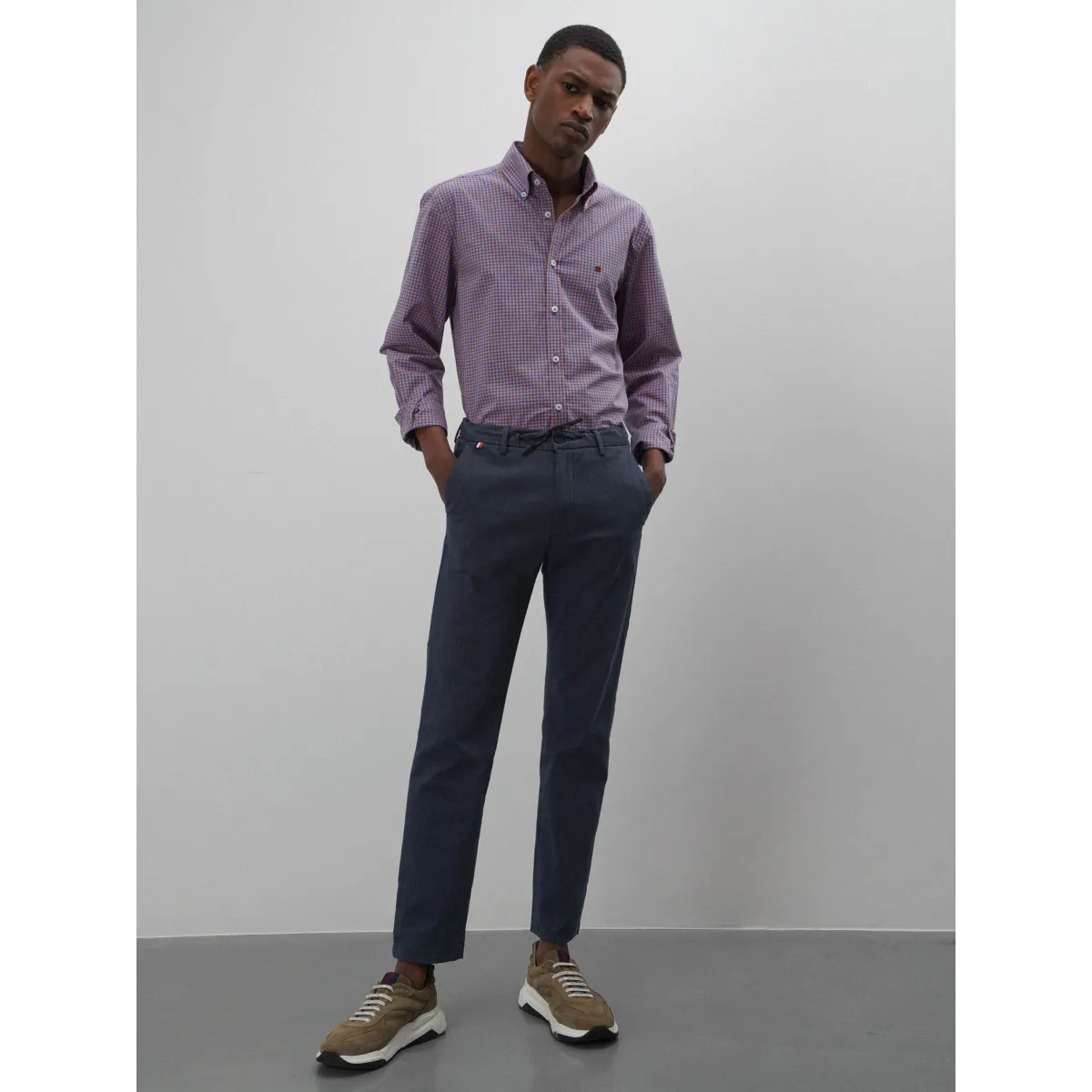 Regular fit trousers